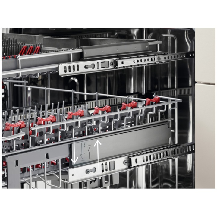 Masina de spalat vase AEG FFB73717PW, 15 seturi, 9 programe, Motor inverter, Control touch, Brat StaelliteClean, Afisaj digital, Clasa D, Alb