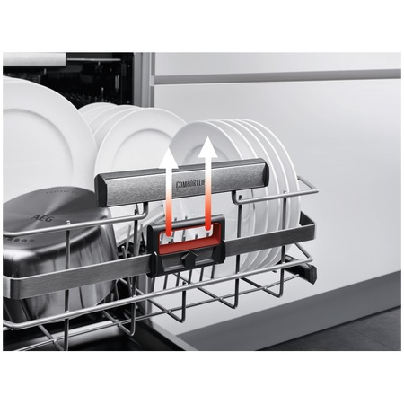 Masina de spalat vase incorporabila AEG FSK94848P, 15 seturi, 7 programe, MaxiFlex, AirDry, QuickSelect, Time Beam, Spray Zone, WiFi, Iluminare interioara, Afisaj TFT, Clasa C, Motor inverter, 60 cm