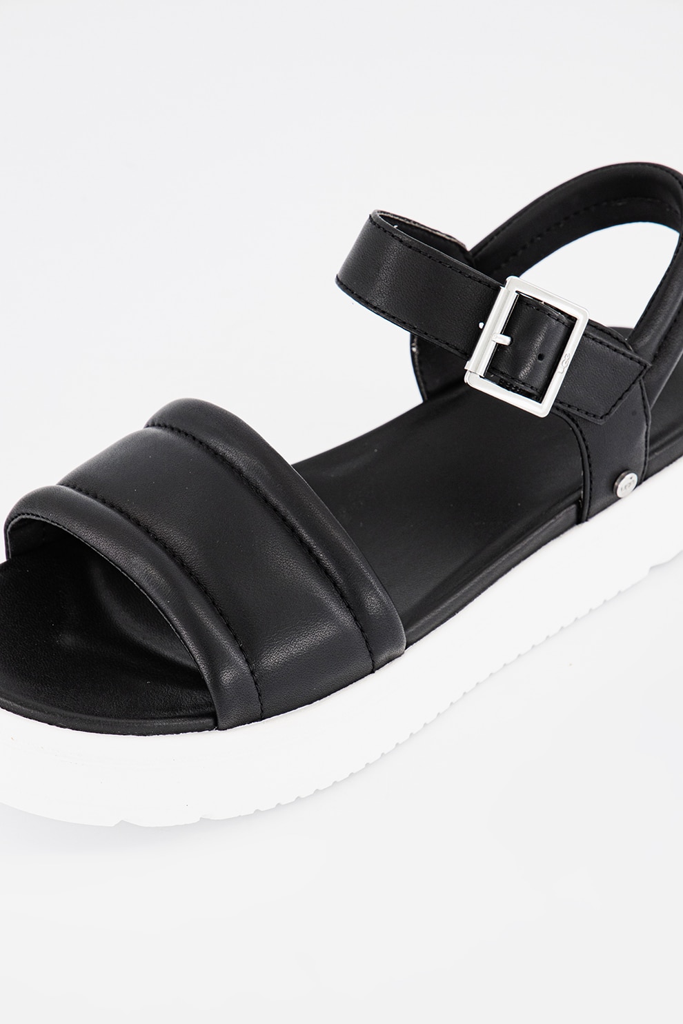UGG, Кожени сандали Zayne с равна платформа, Черен, 8 - eMAG.bg