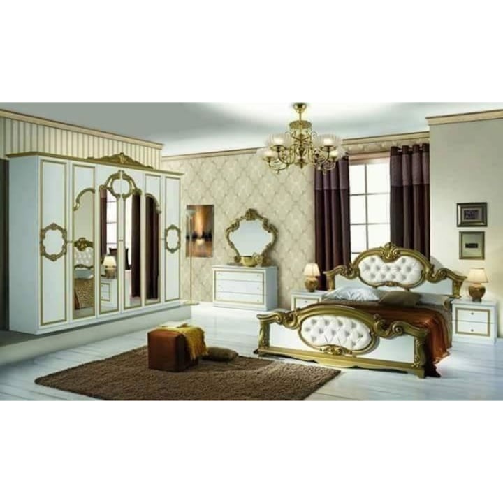 Dormitor italian clasic alb lucios cu detalii aurii Baroco, format din dulap, noptiere, comoda cu oglinda, pat 160x200cm