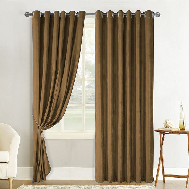 Комплект пердета от кафяво кадифе, 2 бр x 150 см дължина / 220 см височина