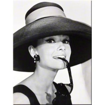 Magnet frigider - Audrey Hepburn Hat & Glasses Magnet frigider - Audrey Hepburn Hat & Glasses