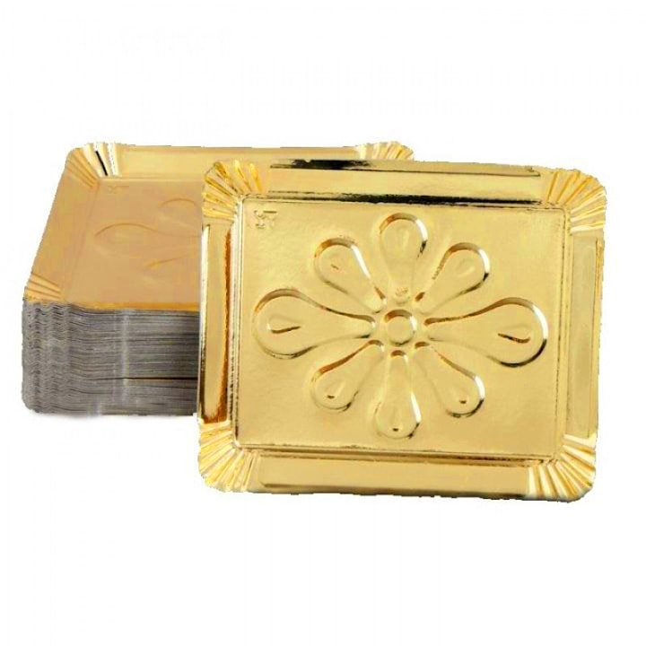 Комплект от 100 златни картонени подноси Т6 19,5 х 13,5 см, с десен, правоъгълни за торти, със санитарно разрешение за директен контакт с храни