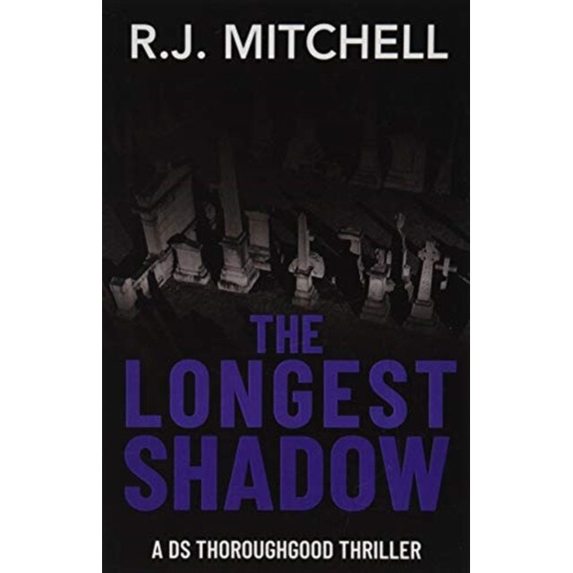 The Longest Shadow de RJ Mitchell eMAG.ro