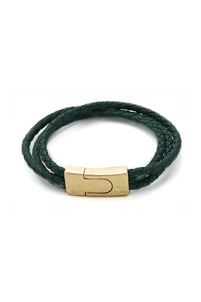 Bratara cu aspect din piele de culoare albastra cu un detaliu ,prevazuta cu un sistem de inchidere cu magnet placat cu aur