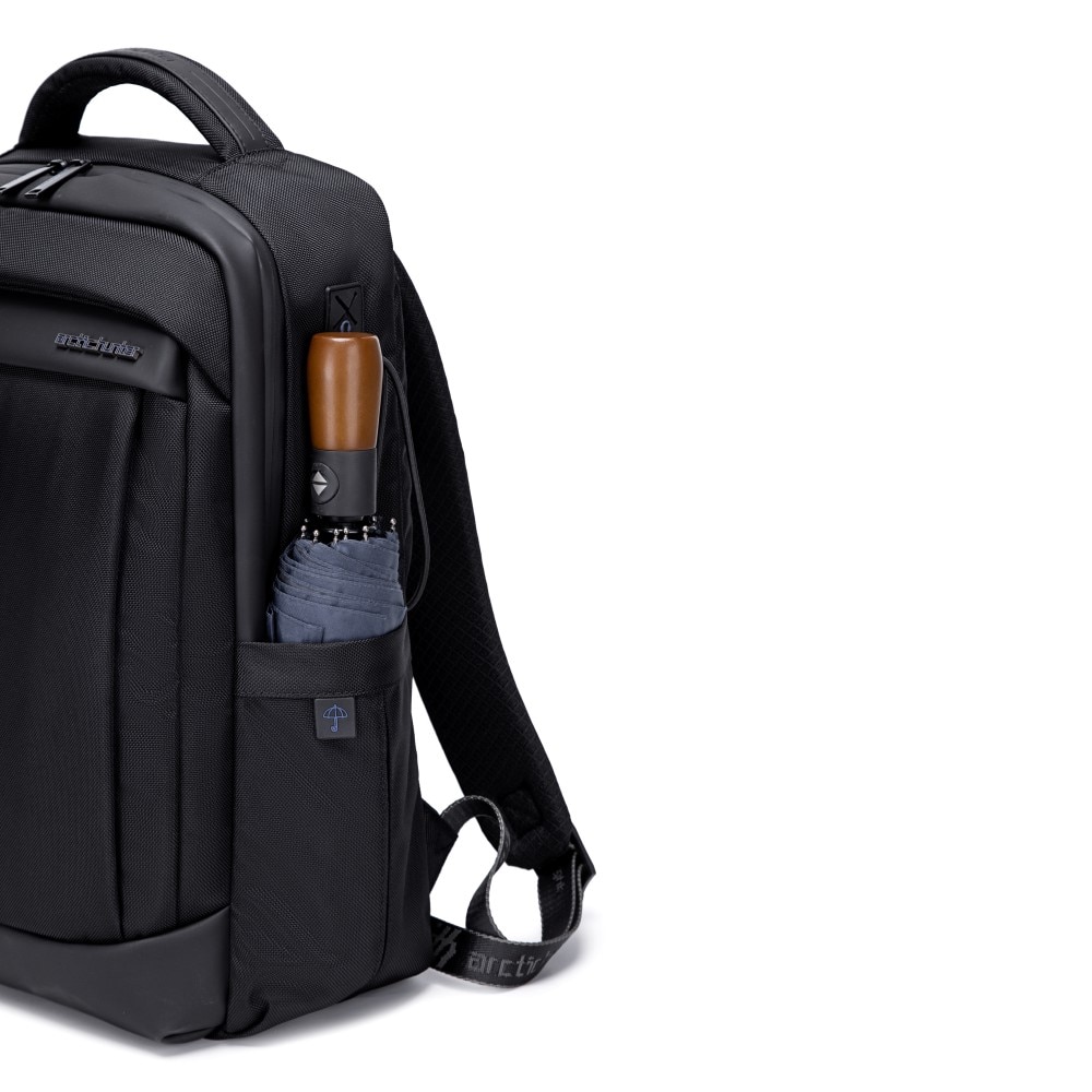 Rucsac laptop 15.6" business, impermeabil, cu orificiu pentru casti audio, Arctic Hunter, 45x30x11 cm, Negru