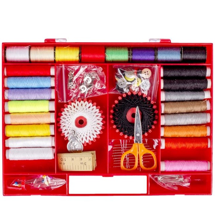 Set de cusut, 24 de ate diferite culori, ace, nastori, foarfeca, 25 x 18 cm