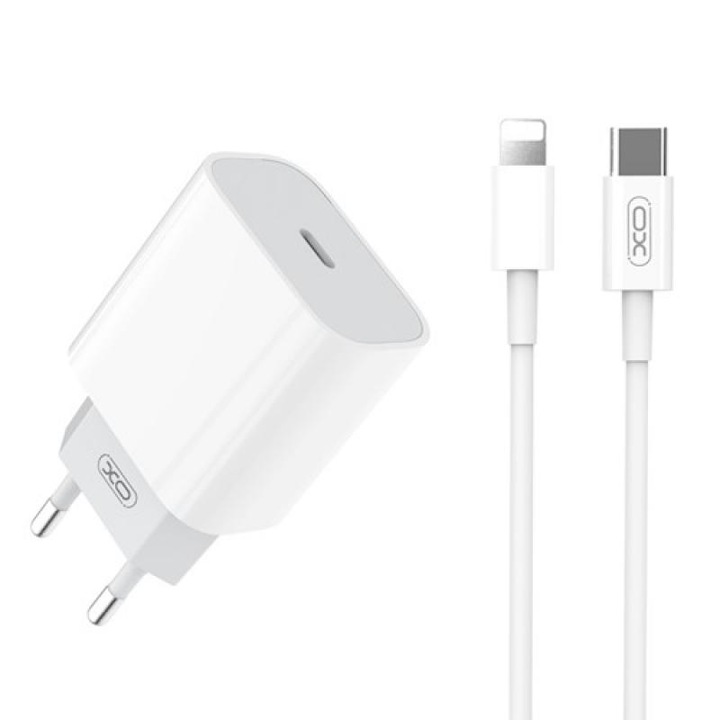 XO L77 - Type-C (USB-C) fehér hálózati töltőfej + Lightning / Type-C kábel, fehér 20W