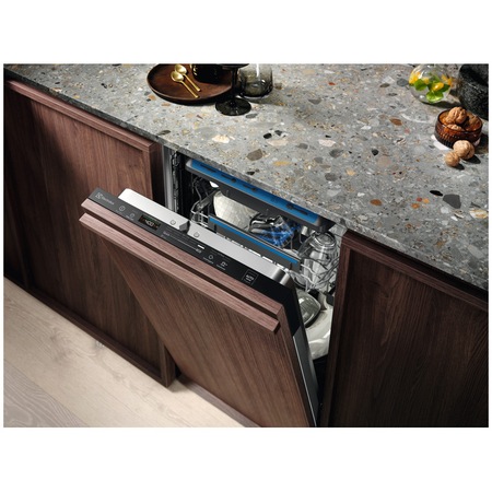 Masina de spalat vase incorporabila Slim Electrolux EEM43211L, 10 seturi, 8 programe, Clasa E, AirDry, QuickSelect, Usa slide, Motor inverter, SatelliteClean, Afisaj digital, Indicator luminos pe podea, 45 cm