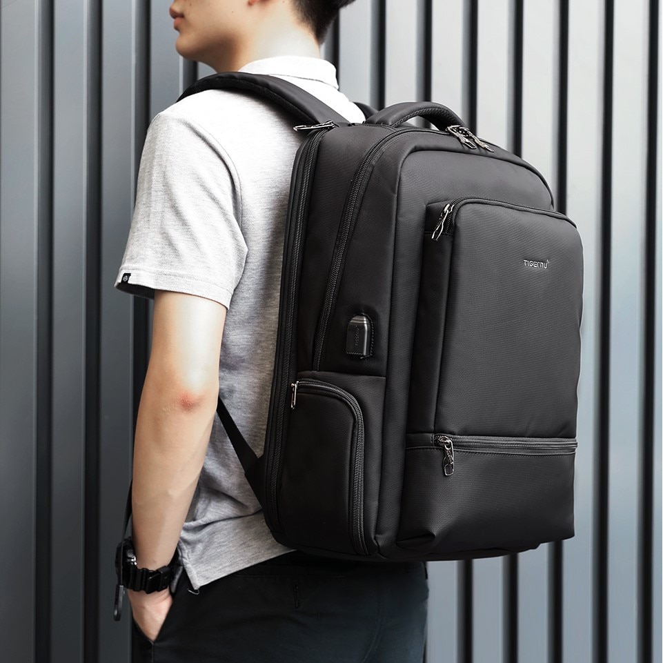 Rucsac laptop 15.6", impermeabil, cu buzunar antifurt si port USB, Tigernu, 45x31x19 cm, Negru
