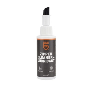 Lubrifiant pentru fermoare echipamente sportive, Gear Aid Zipper Cleaner and Lubricant, tub 60ml cu perie