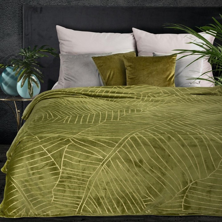 Luna plüss takaró Olívazöld 150x200 cm