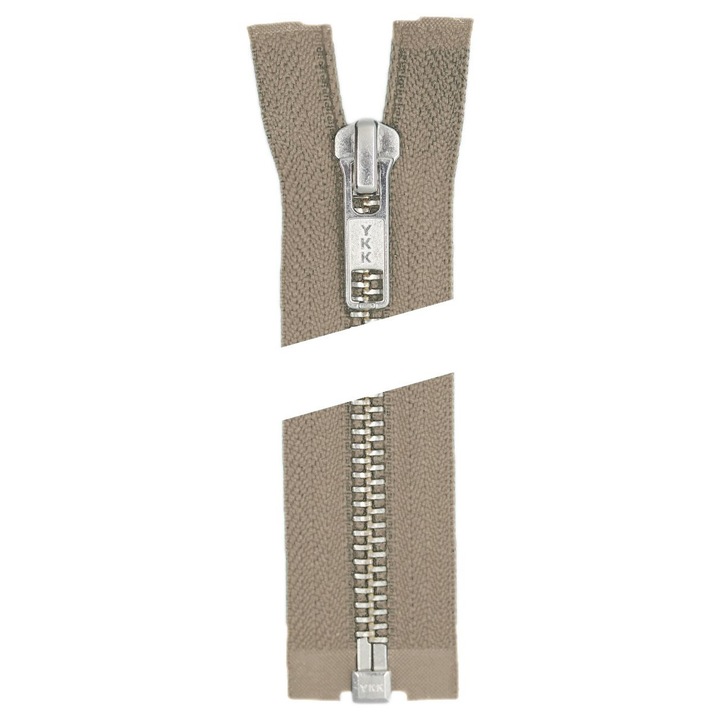 Fermoar metalic detasabil utilizat la jachete, pantaloni, pantofi, genti, spira metalica argintie #5 YKK, lungime 60 cm, maro deschis