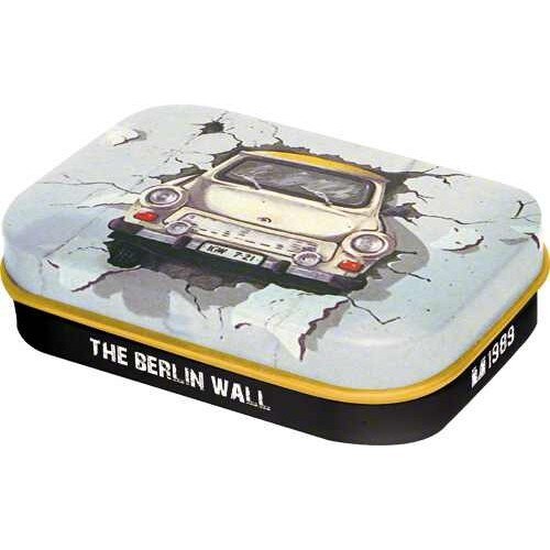 Cutie metalica cu bomboane - Trabant 6x4x1,6 cm