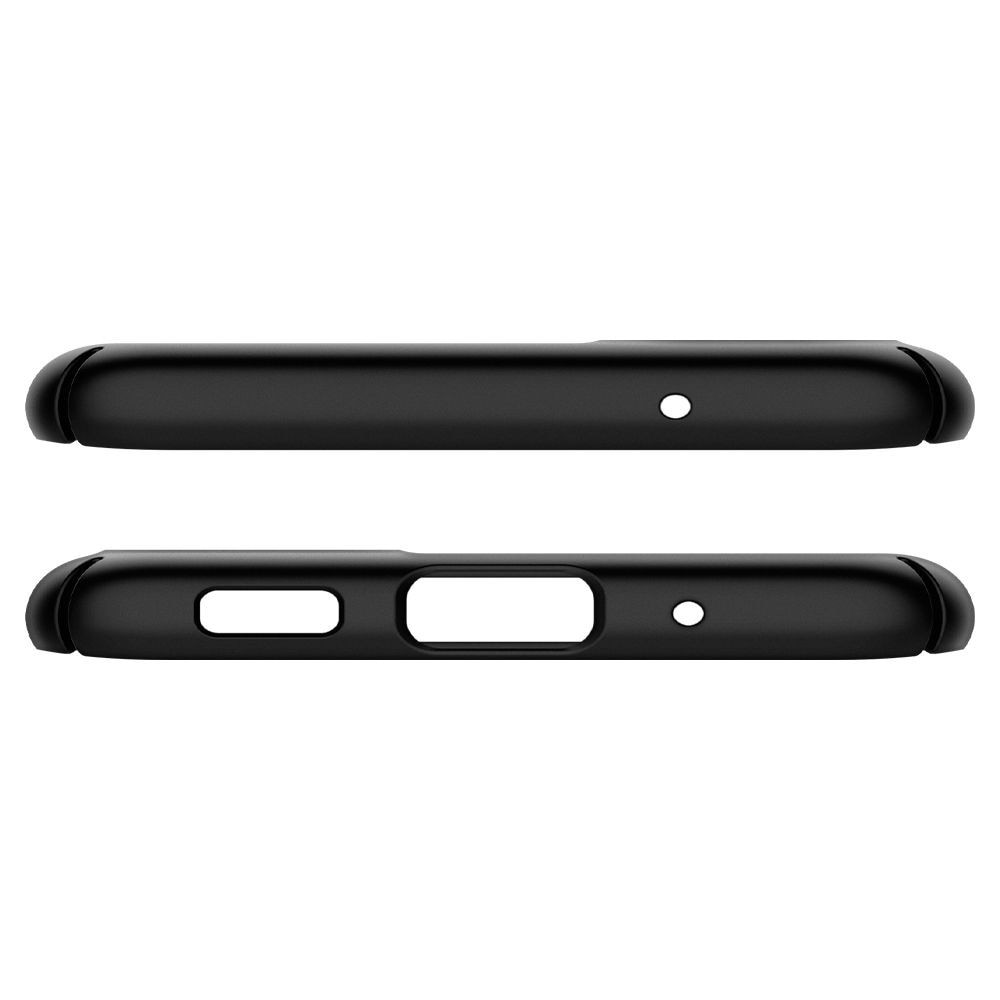 Husa slim Spigen Thin Fit compatibila cu Samsung Galaxy S22 Ultra Black