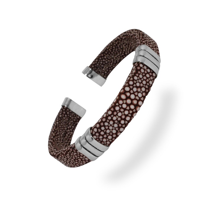 Barna rájabőr ezüst nyitott karperec 20,5 cm