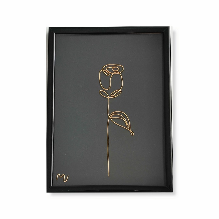 Tablou cu trandafir, sculptura in fir continuu de sarma placata cu aur13x18 cm