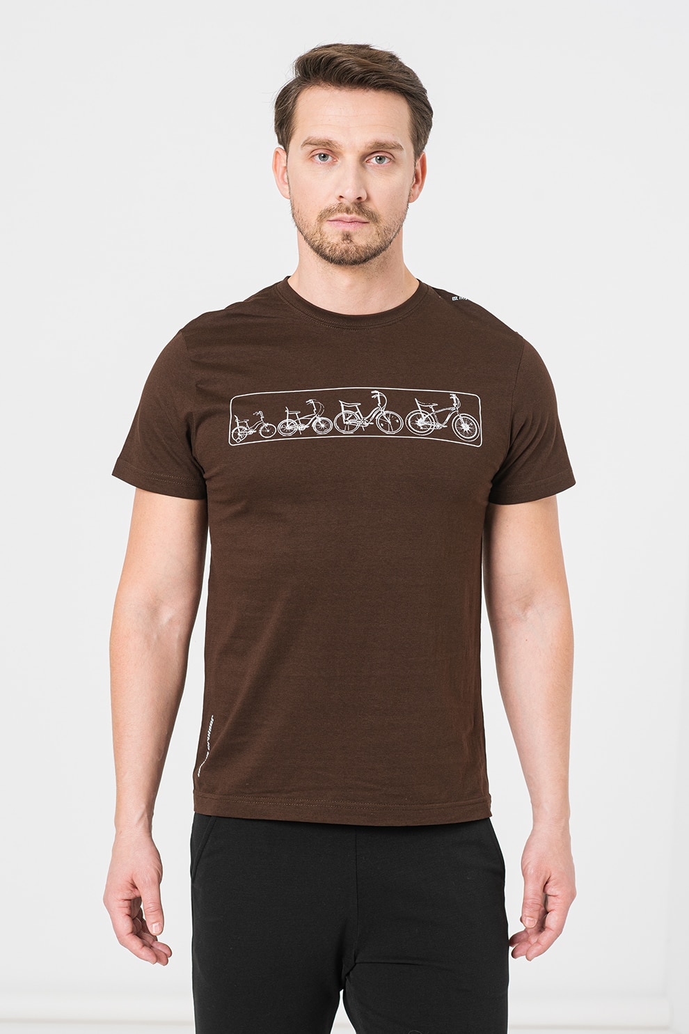 pegas-tricou-din-jerseu-cu-decolteu-la-baza-gatului-si-imprimeu-logo
