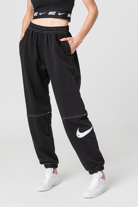 Nike, Спортен панталон Swoosh с висока талия и джобове, Черен, L