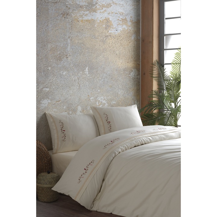 Комплект спално бельо Valentini Bianco, с бродерия, за двойно легло, изработен от 100% памук, цветна дантела