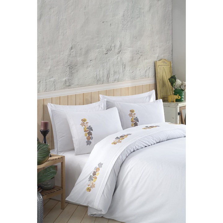 Двойно спално бельо Valentini Bianco, 100% памук, бял цвят, с бродерия, Autum