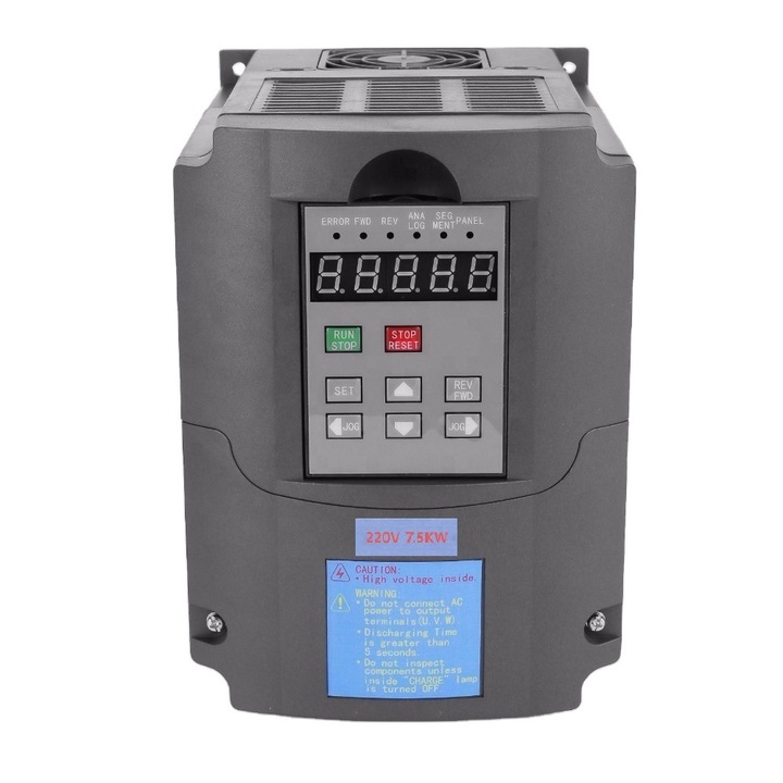 Convertizor de frecventa Isacon ZA-8, Putere 7.5kW, Controlul vitezei, Intrare ~ 230V, Iesire ~ 3 x 230V, Pornire lina