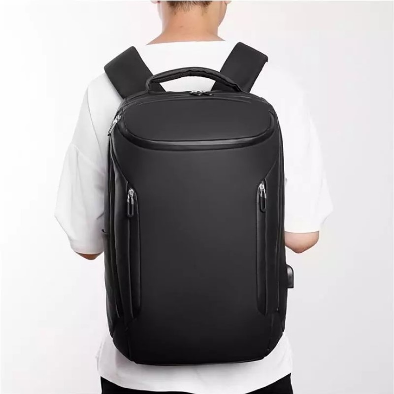 Rucsac laptop 15.6", impermeabil, cu port de incarcare USB, Escalate, 47x32x16 cm, Negru