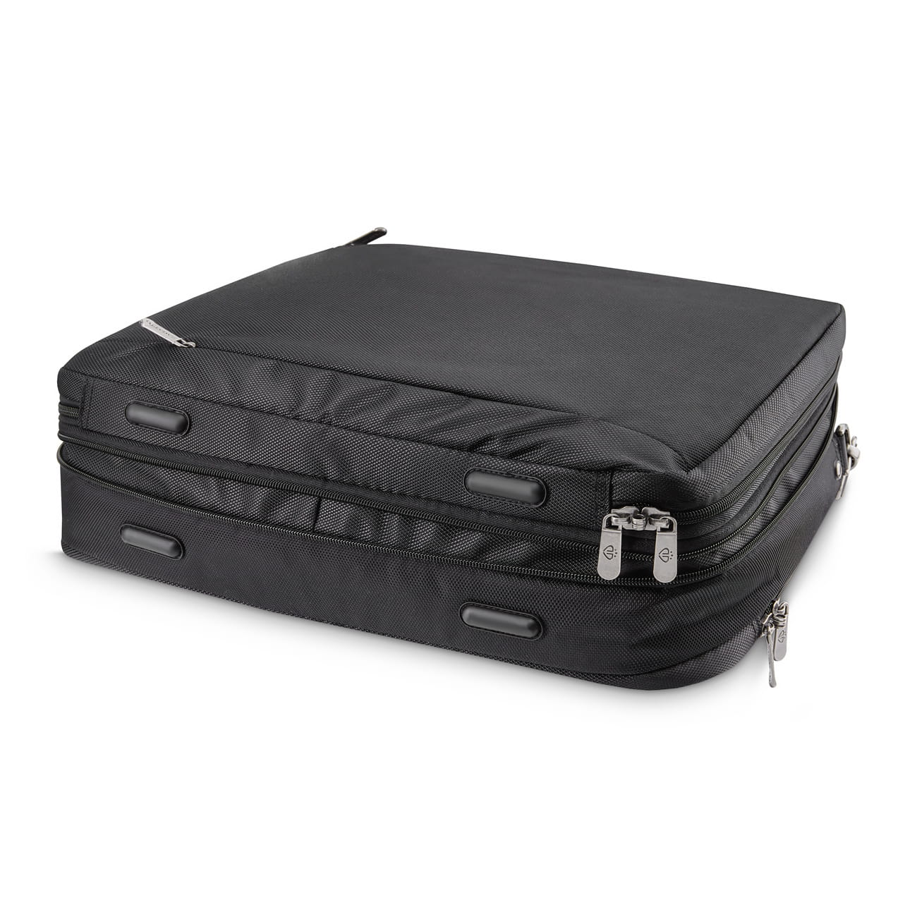 Geanta laptop, Zagatto, Neagra, Dimensiuni 33x43x5 cm, Impermeabila, Atasabila la troler, Bine organizata, Extensibila, Spatioasa, Captusita cu spuma antisoc, Curea detasabila si reglabila, Multifuntionala, Business, Casual, ZG109