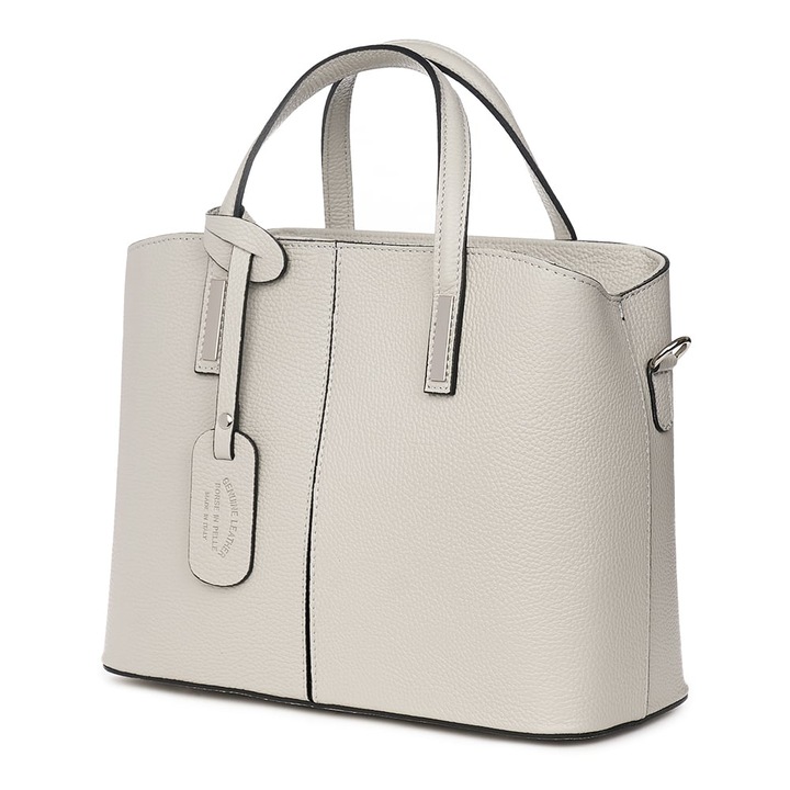 Светло сива дамска чанта Gianna от естествена кожа