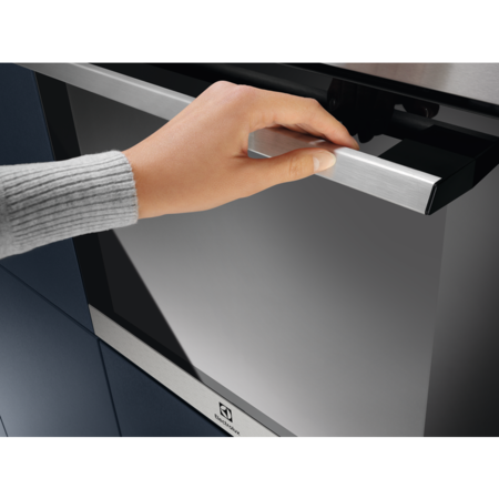 Cuptor incorporabil Electrolux EOH3C00BX, Electric, 65 l, 7 programe, Convectie, Grill, Autocuratare catalitica, Clasa A, Inox antiamprenta