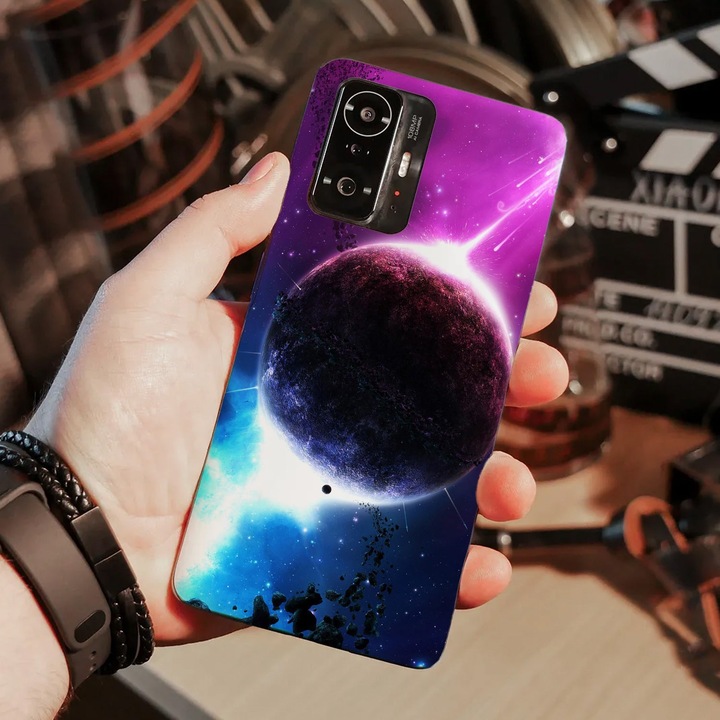 A burkolat kompatibilis a Xiaomi Mi 11i Purple Planet modellel, szilikonnal, TPU-val, Viceversával