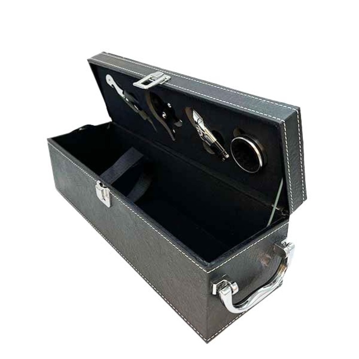 Elegáns ökológiai bőr tok palackhoz, fogantyúval és 4 db boros kiegészítő készlettel, 10,5 x 11,5 x 35 cm