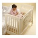 Patut co-sleeping 120x60 cu laterala culisanta total si roti Treppy Dreamy Plus, integral din lemn masiv fag, reglabil pe 5 nivele, include sistem de ancorare, culoare alb