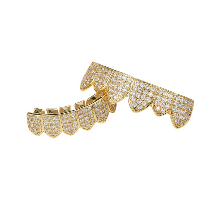Set de doua fatete pentru dinti, superior si inferior, model Grillz Hip Hop, Iced Out, pietre zirconiu, placate cu aur 18K, auriu, Tessero