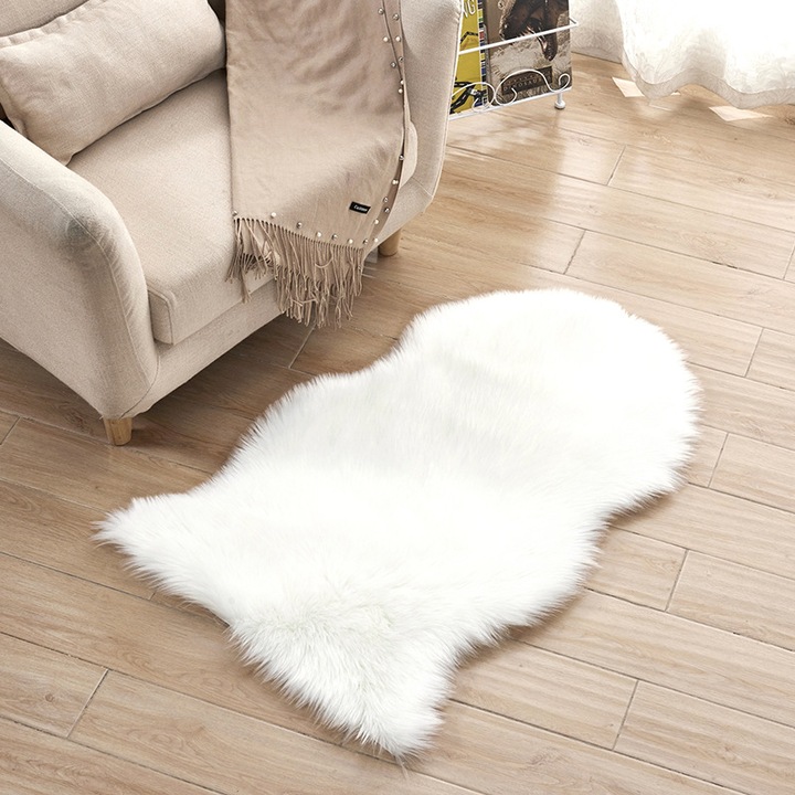 Covor din blana artificiala, 40x60cm, alb, moale si confortabil, set covor de tip shaggy