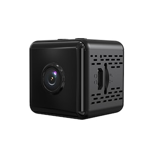 Mini Camera Spion Ultra HD 1080P Qeno®, Unghi Larg 150° Cu Functie Video Si Foto, Night Vision, Senzor Miscare, Baterie 1000 mAH, Suport Card Pana La 32 GB, Portabila, Negru