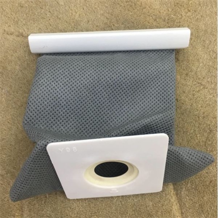 Sac de praf din panza, Dimarson