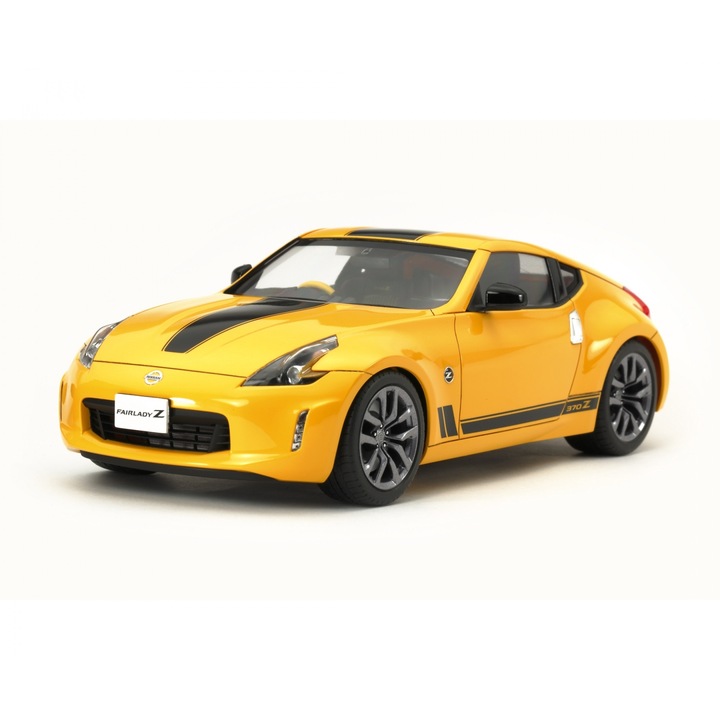 Kit de construit auto Nissan 370Z Heritage, Lungime 17.5 cm, Scara 1:24, 14+