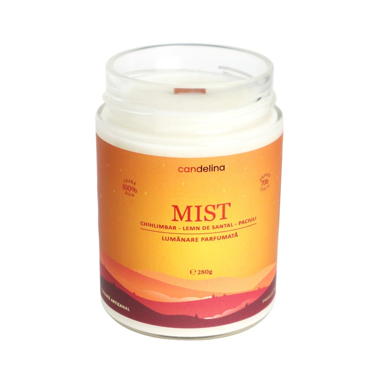 Ароматизирана соева свещ с дървен фитил, Свещ, МЪГЛА - Кехлибар, Сандалово дърво, Пачули, ръчна изработка, естествен восък, време на горене 70 часа, 280 гр