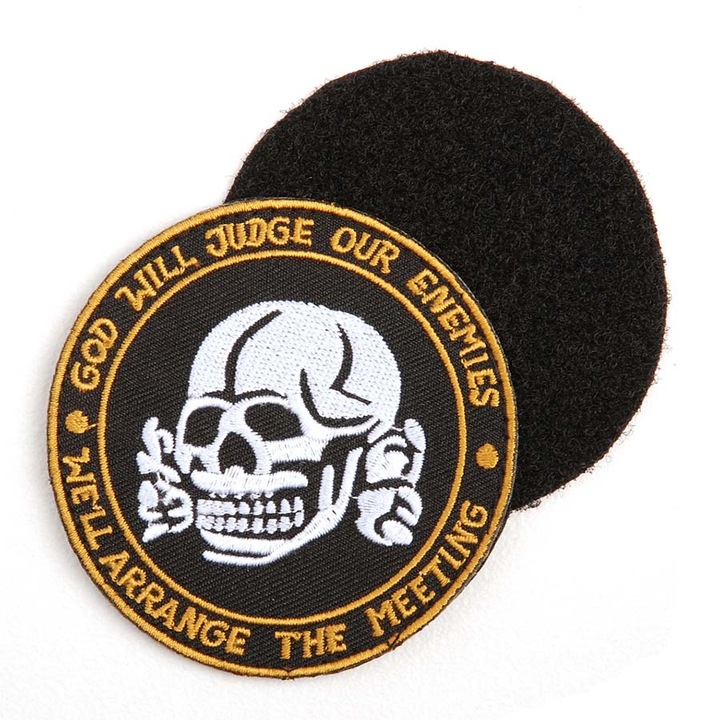 Значка "god judge our enemies"