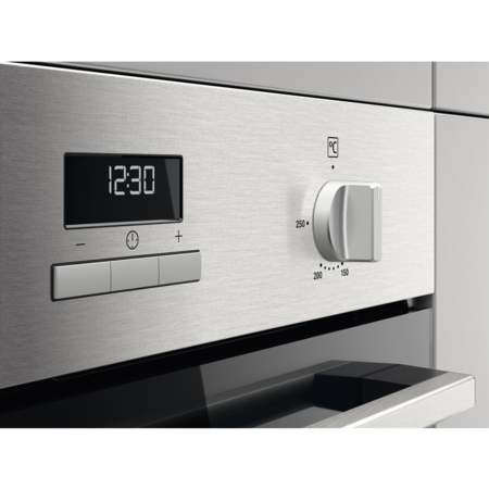 Cuptor incorporabil Zanussi ZOHEC2X2, Electric, 65 l, 6 programe, Convectie, Grill, Clasa A, Inox antiamprenta