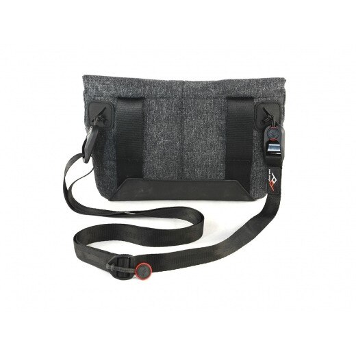 peak field pouch