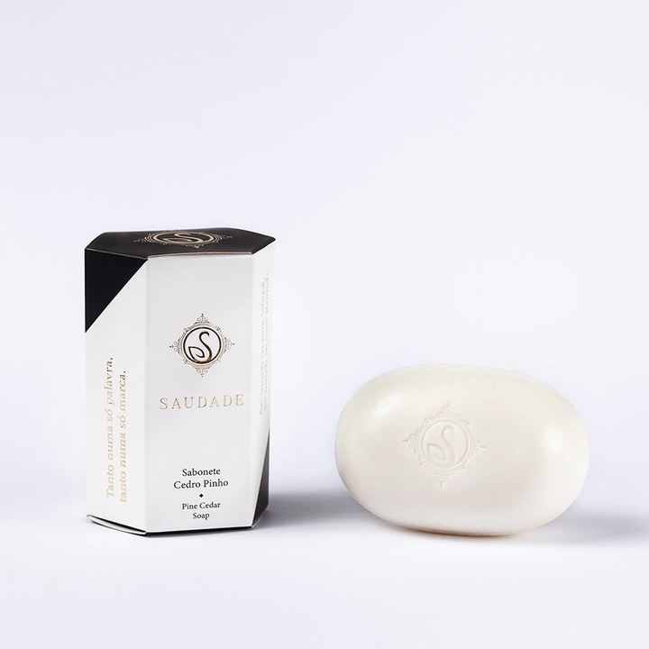 Sapun Natural Artizanal cu Pin si Cedru – Saudade – Essências de Portugal, 200g – Handmade, Baza de sapun 100% vegetala, extracte si arome naturale, Fara: Parabeni, sulfati, coloranti artificiali, parfumuri sintetice, ftalati