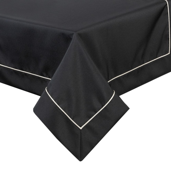 Dekoratív terítő MADELE 140x300 Eurofirany fekete + doboz