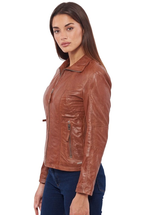 Pandora, Konyakbarna