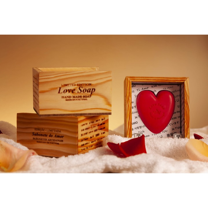 Сапун сърце в дървена кутия Longlife, Rose, 150 g, Червен