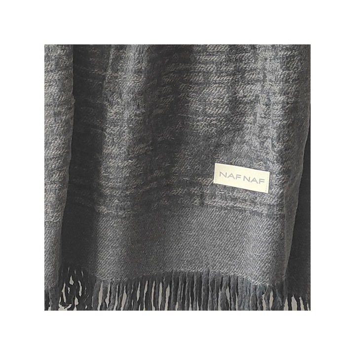 Patura pled Tylou 45 Naf Naf cu franjuri, model geometric, 130x170 cm, maro