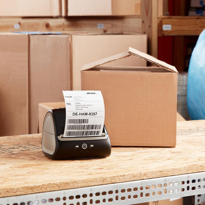 Dymo LabelWriter 2166659 Címkék, 102 x 210 mm, DHL címirat, LabelWriter 5XL-hez, állandó, fehér papír, 1 tekercs/doboz, 140 címke/tekercs