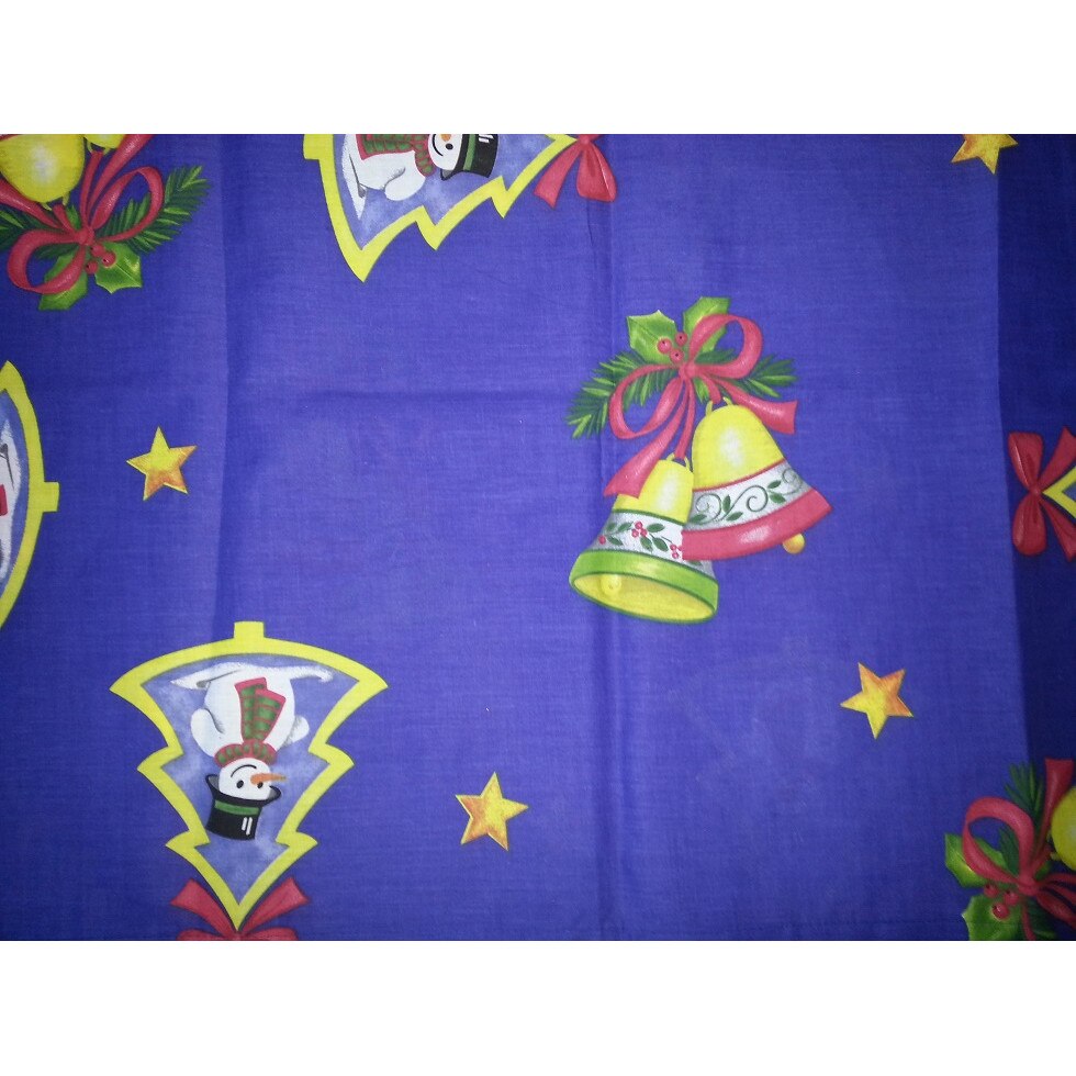 Fata de masa albastru cu clopotei, dimensiune: Latime: 180 x Lungime: 140 cm