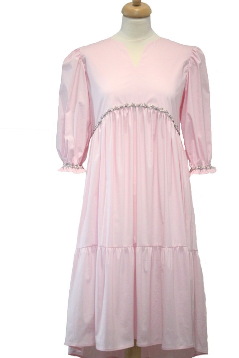 Rochie de vara cu volane si broderie aplicata, roz, marime 38